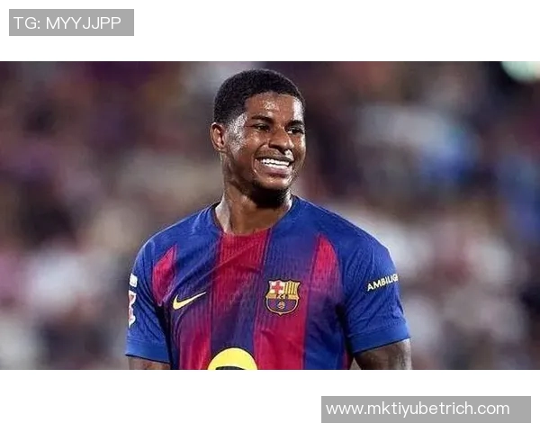 西甲第12轮最佳阵容揭晓莱万拉什福德阿尔瓦雷斯领衔出战